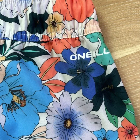 O’Neill Hyperfreak Laney boardshorts 2" Size M floral - Picture 7 of 9